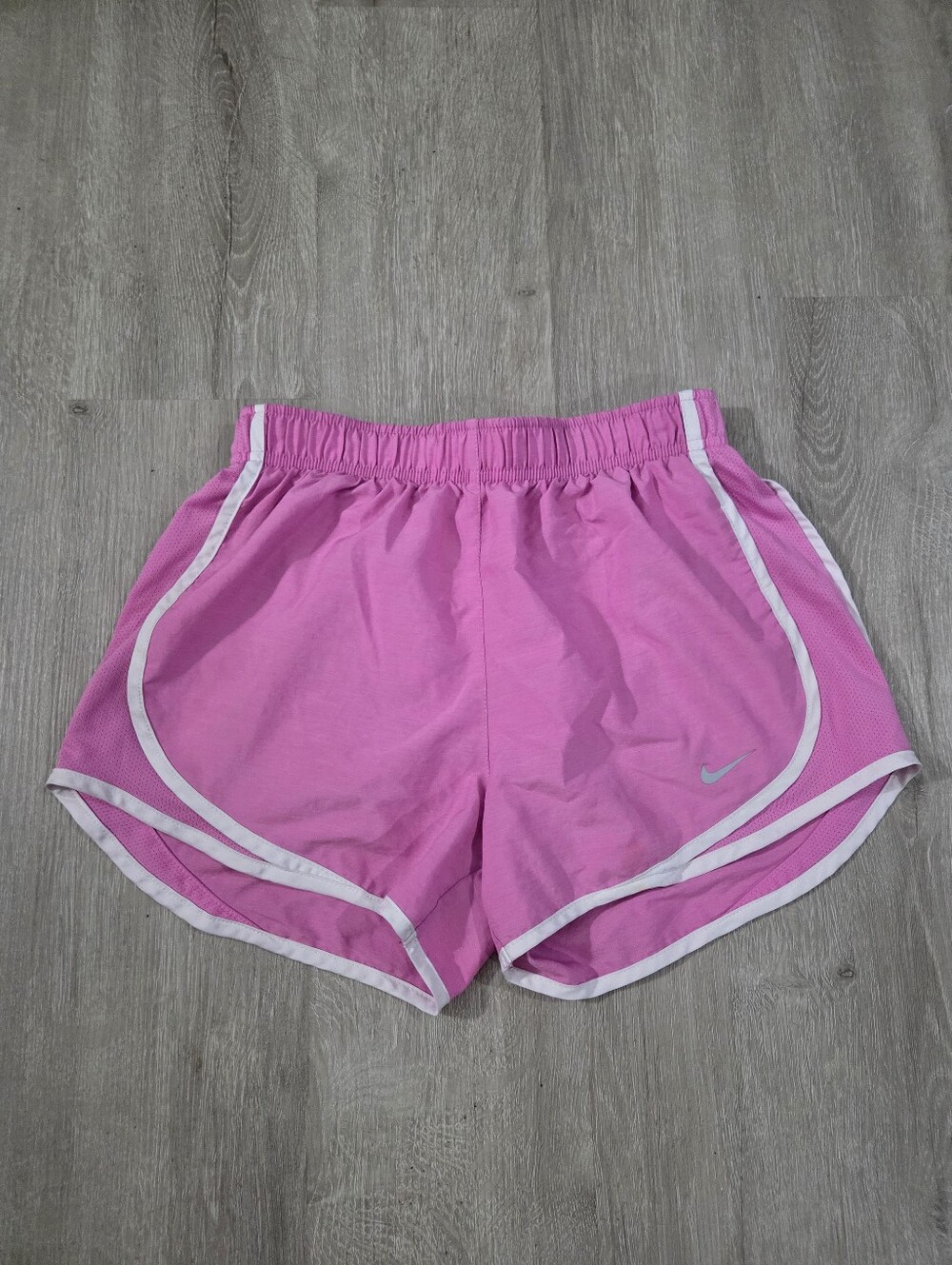 Nike DRI-FIT Tempo Women's Running Shorts